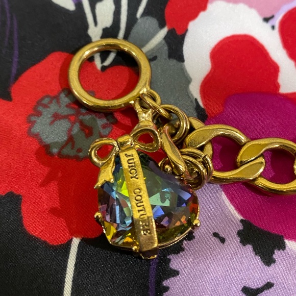 Juicy Couture Gold Tone Chain Hear Charm Bracelet - Picture 3 of 11